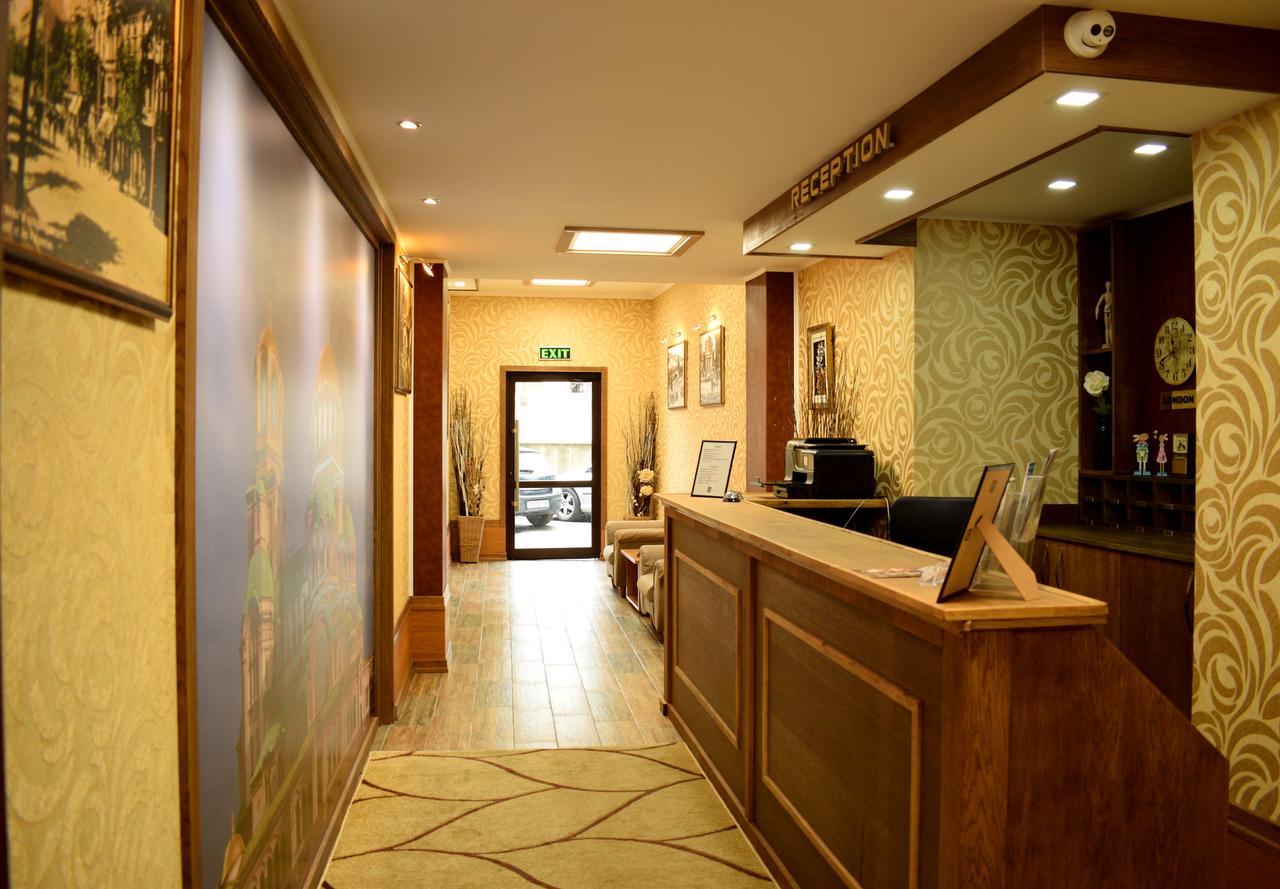 Point Hotel